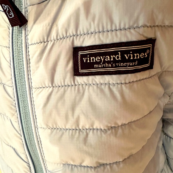Girls Vineyard Vines Light Fall Puffer Jacket Size S - Picture 4 of 4